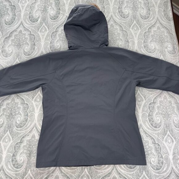 Womens Marmot Fur Jacket - Picture 2 of 3